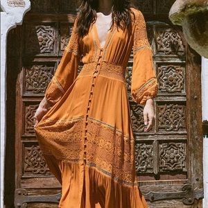 Olivia Luxe Lace Maple Midi Dress